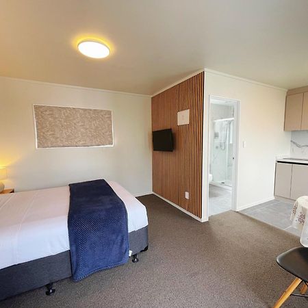 Summer Inn Motel Orewa Buitenkant foto
