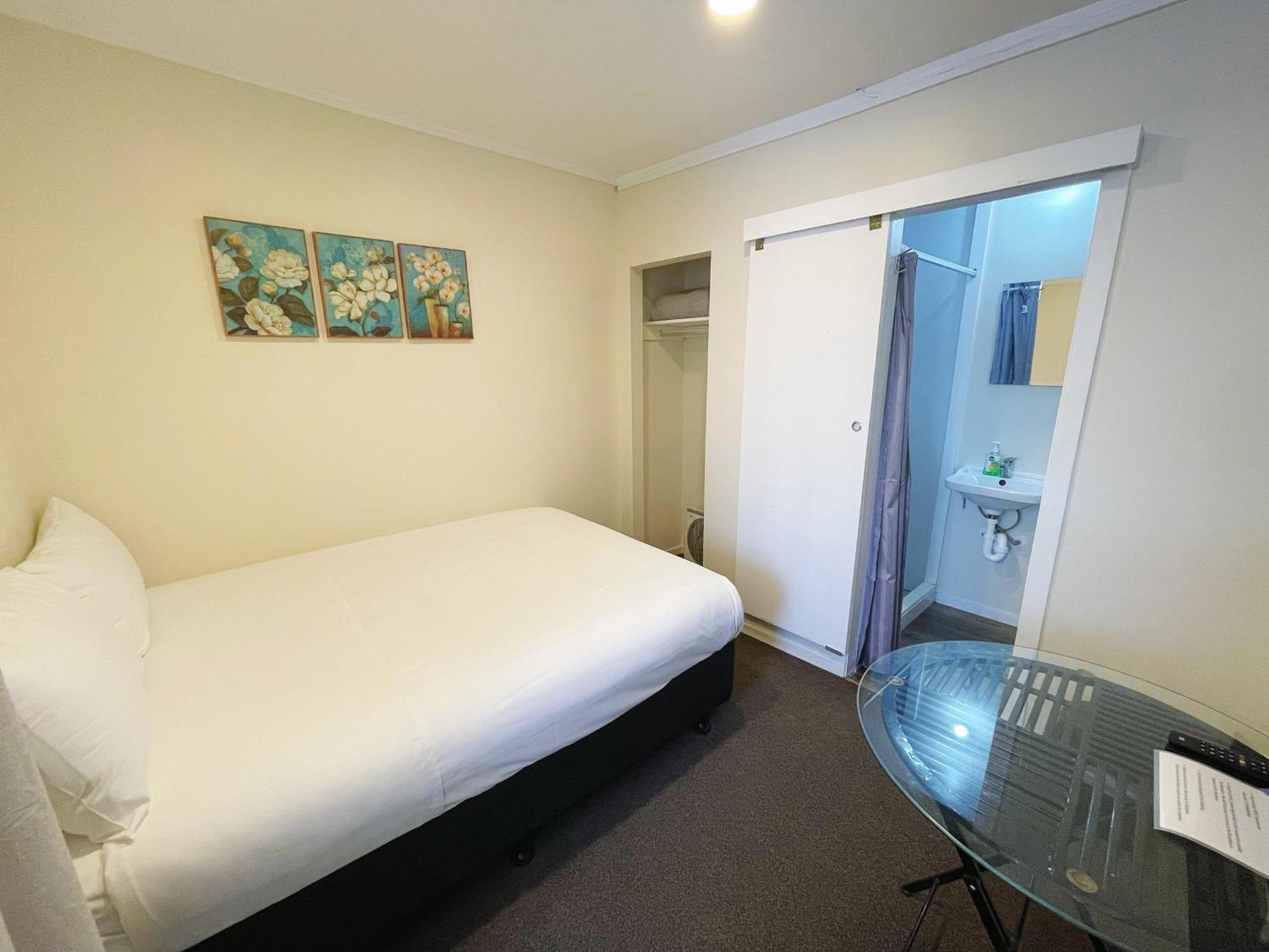 Summer Inn Motel Orewa Buitenkant foto